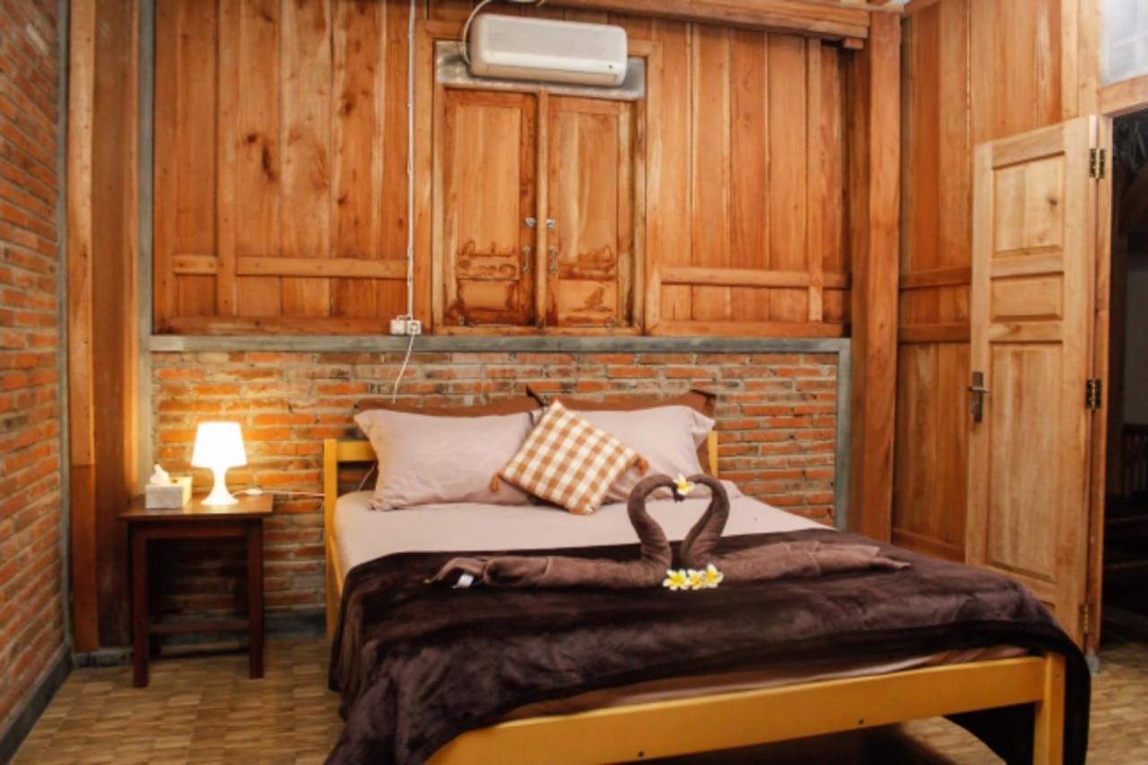 Pinarak Homestay Banyuwangi  Exterior photo
